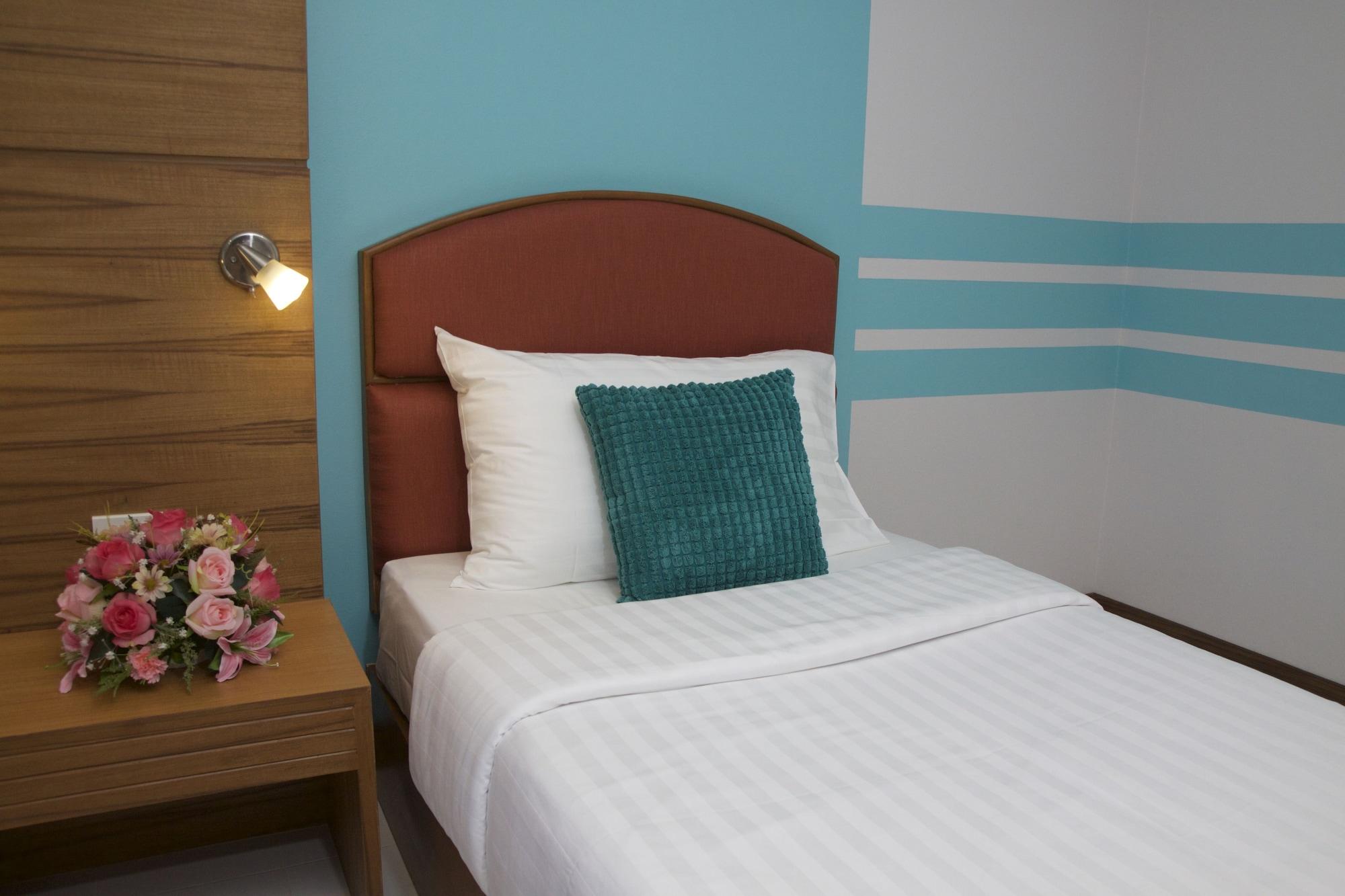 We Briza Hotel Chiangmai Chiang Mai Dış mekan fotoğraf